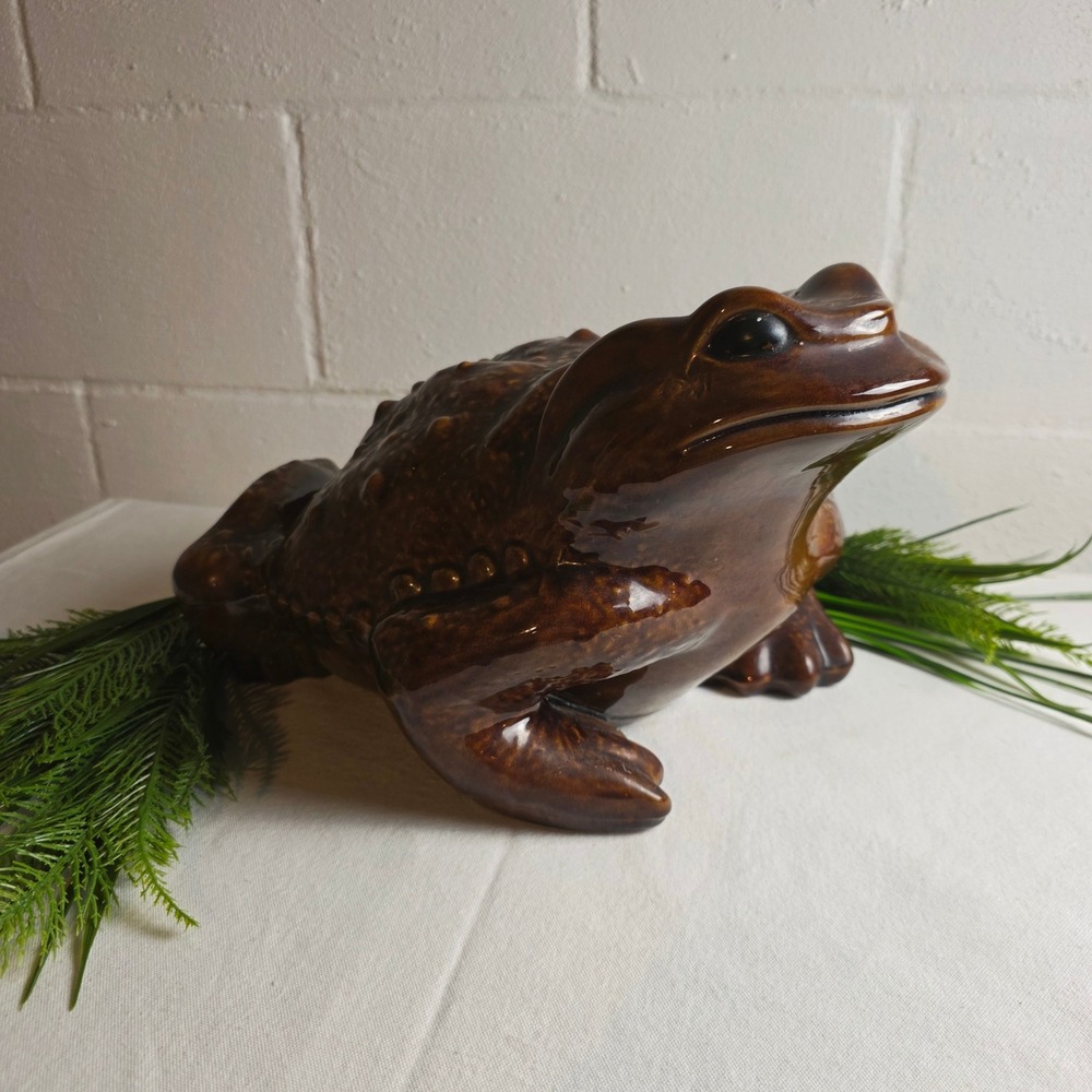 Vintage Arnels 70s Brown Glaze Ceramic Large Toad Figurine Glossy Garden Statue
